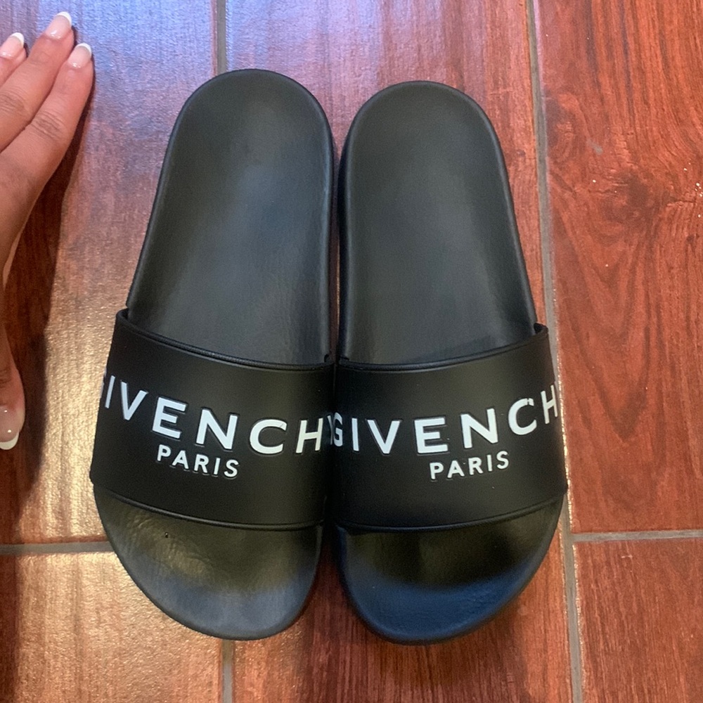 Givenchy Paris Flat Slidals Size 37